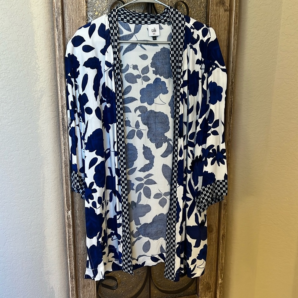 CAbi clothing blue floral kimono